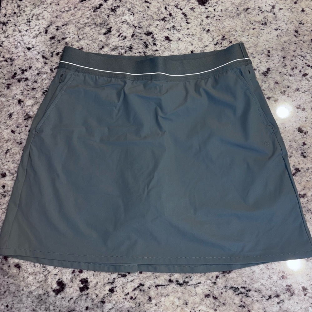 Sobyu Athletic Skirt Medium Olive Green in EUC